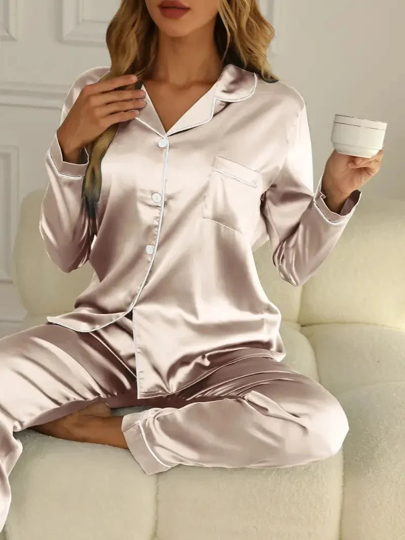 Alice | Effortless Satin-Look Pyjamas with Piped Trim