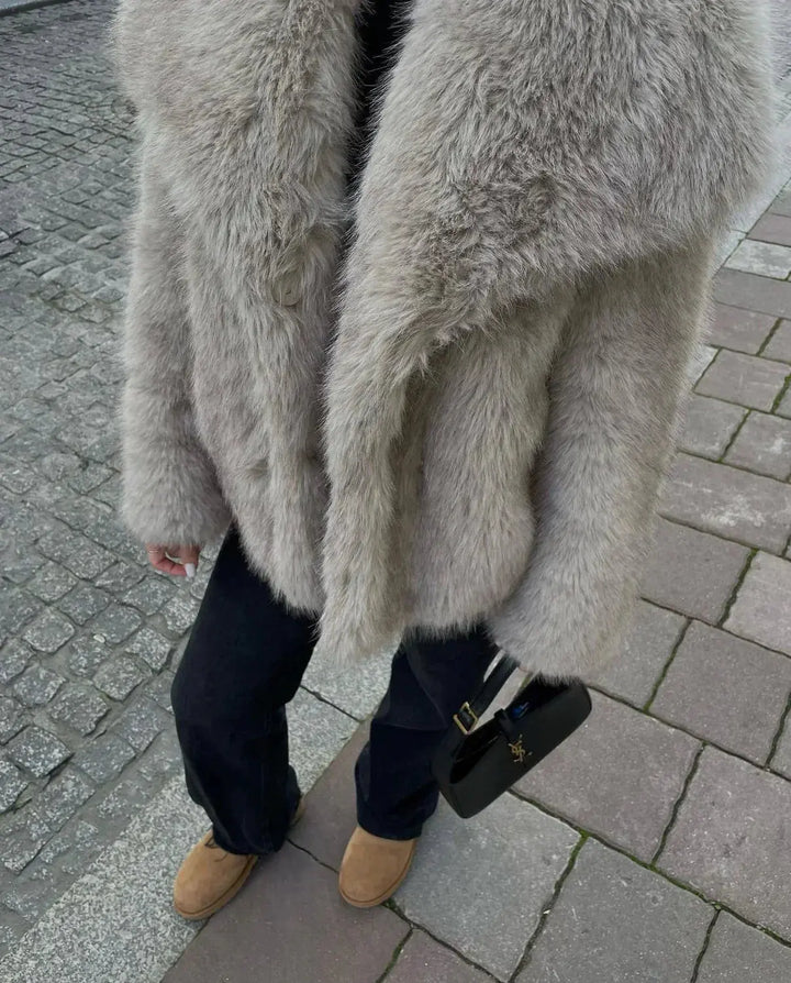 Aurora | Elegant Oversized Faux Fur Coat with Big Collar