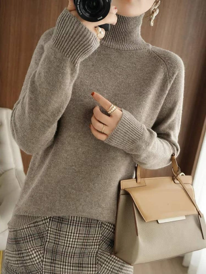 Bonnie | Cosy Ribbed Turtleneck Christmas Jumper for Women