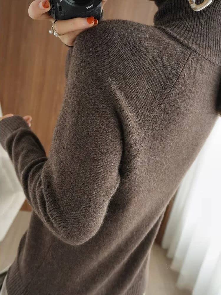Bonnie | Cosy Ribbed Turtleneck Christmas Jumper for Women