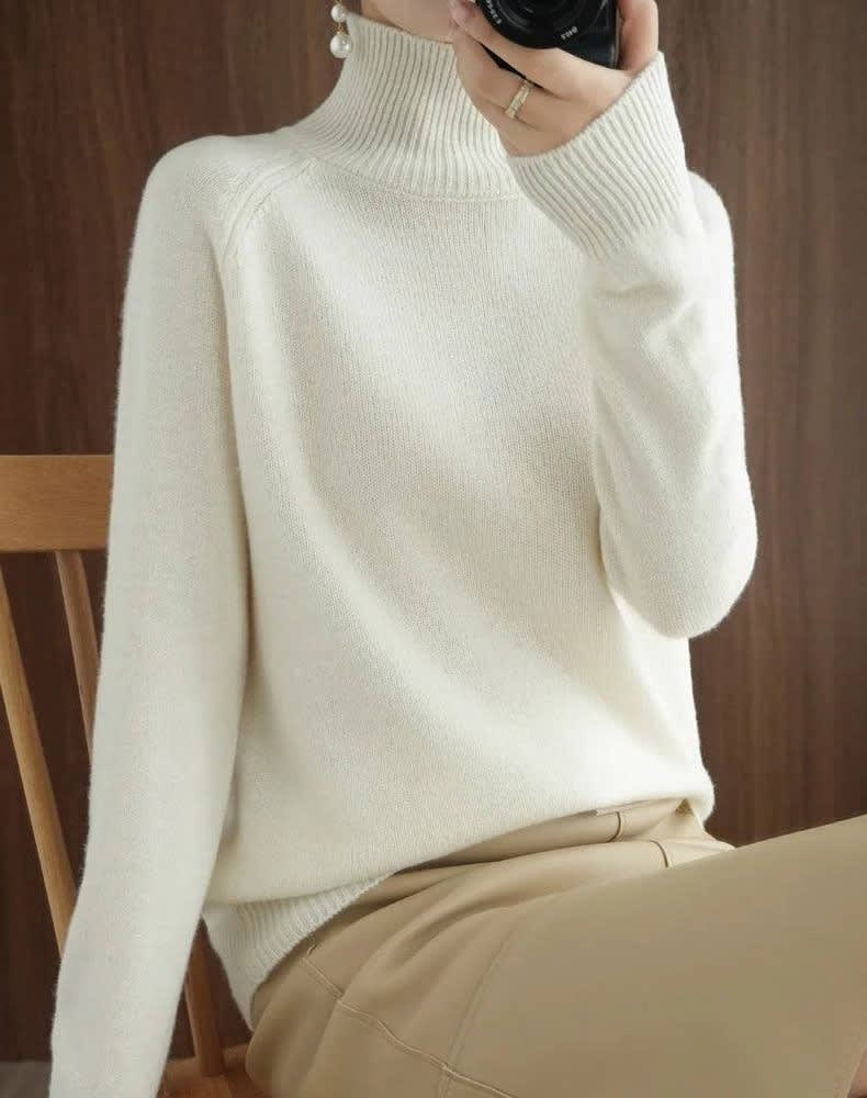Bonnie | Cosy Ribbed Turtleneck Christmas Jumper for Women