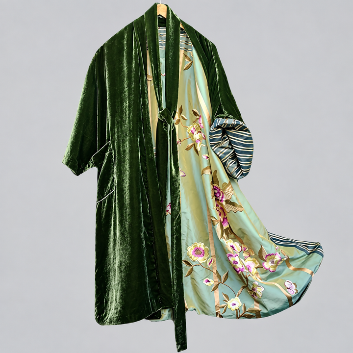 Eden | Sophisticated Velvet-Collar Floral Ladies Dressing Gowns