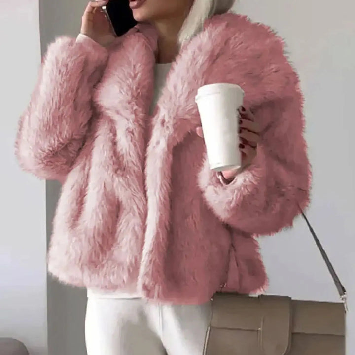 Elizabeth | Chic Cropped Faux Fur Coat with Wide Lapels