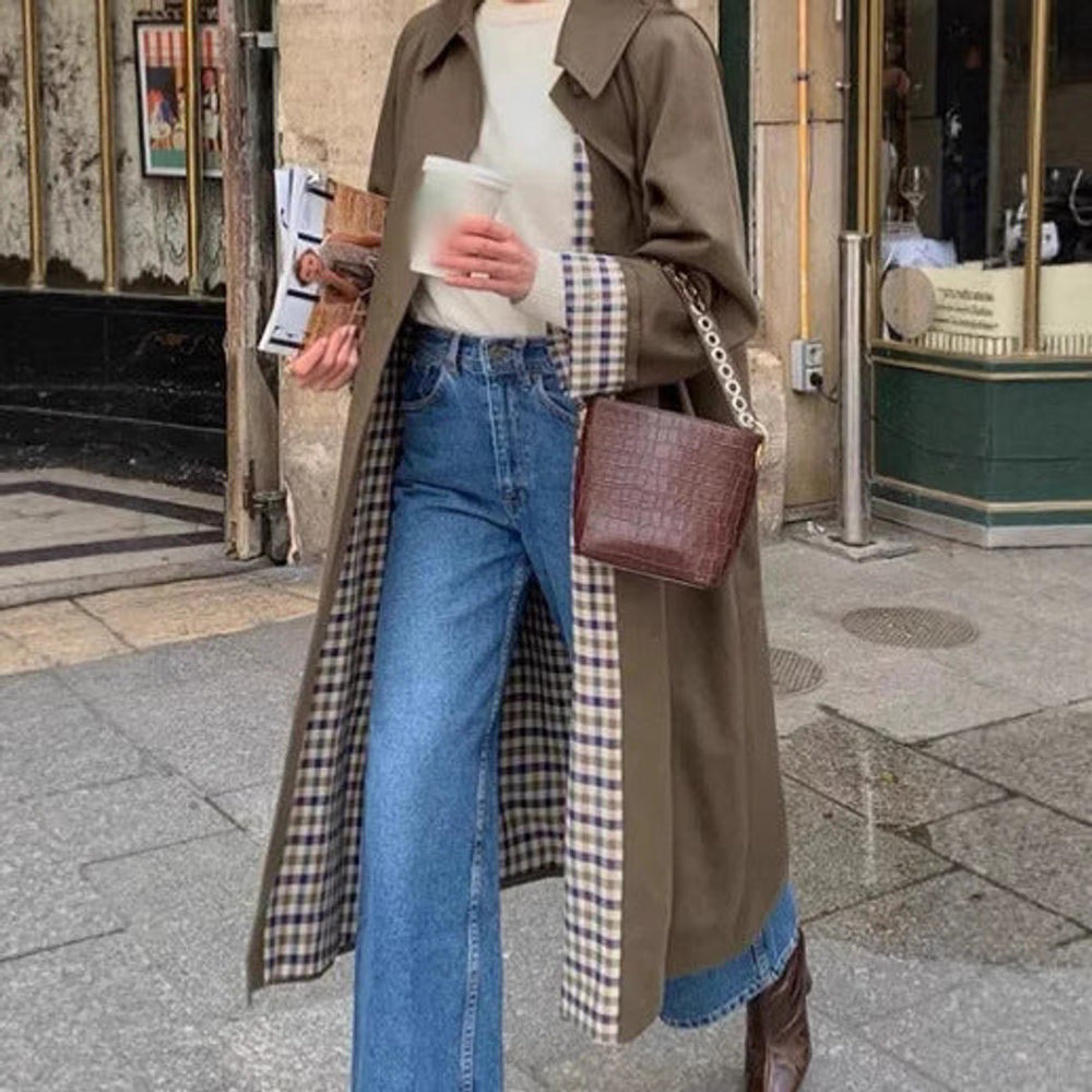 Hallie | Chic Long Coat in Oversized Checked Trench Style
