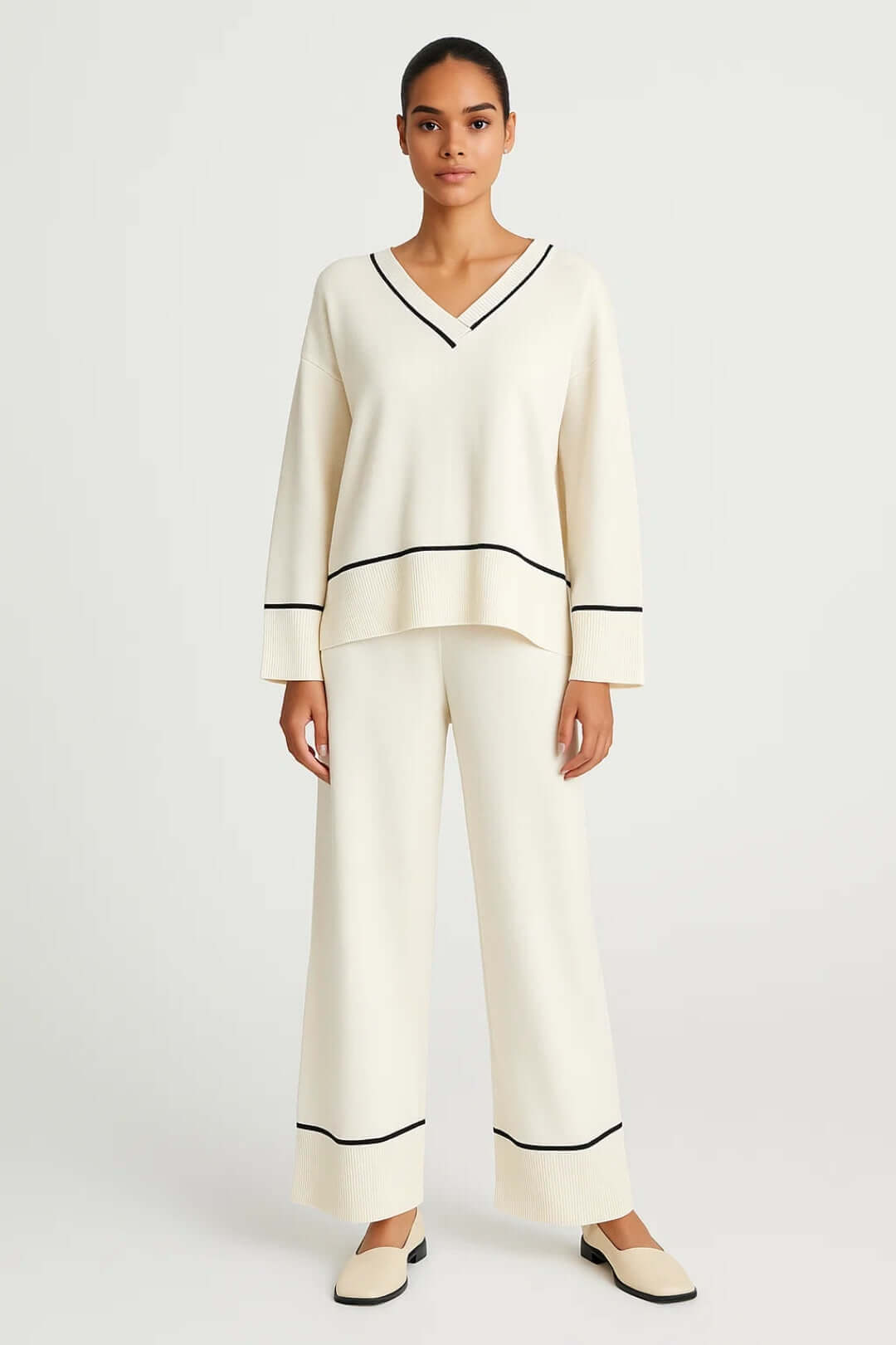 Lily | Effortless Ladies Pyjamas V-Neck Loungewear Set