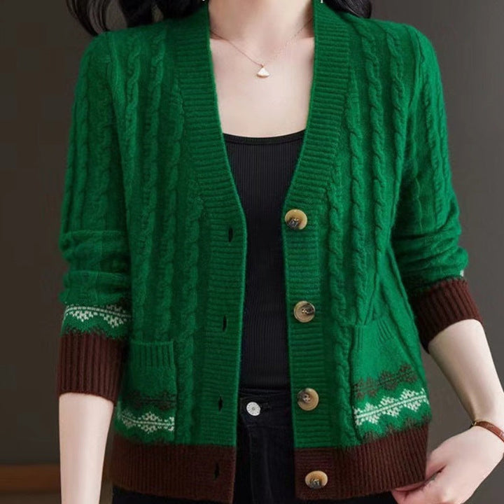 Lola | Effortless Cable Knit Christmas Jumper for Women