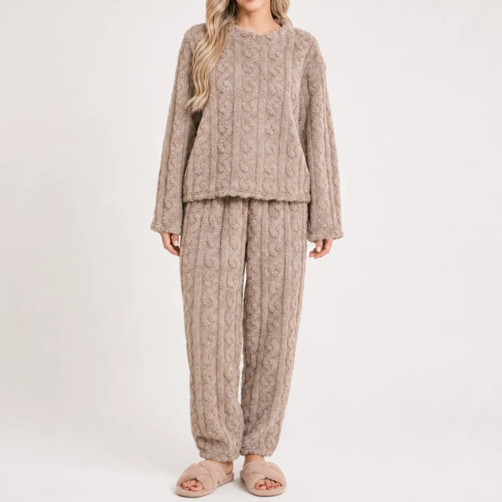 Lyla | Effortless Cable Knit Fleece Ladies Pyjamas Set