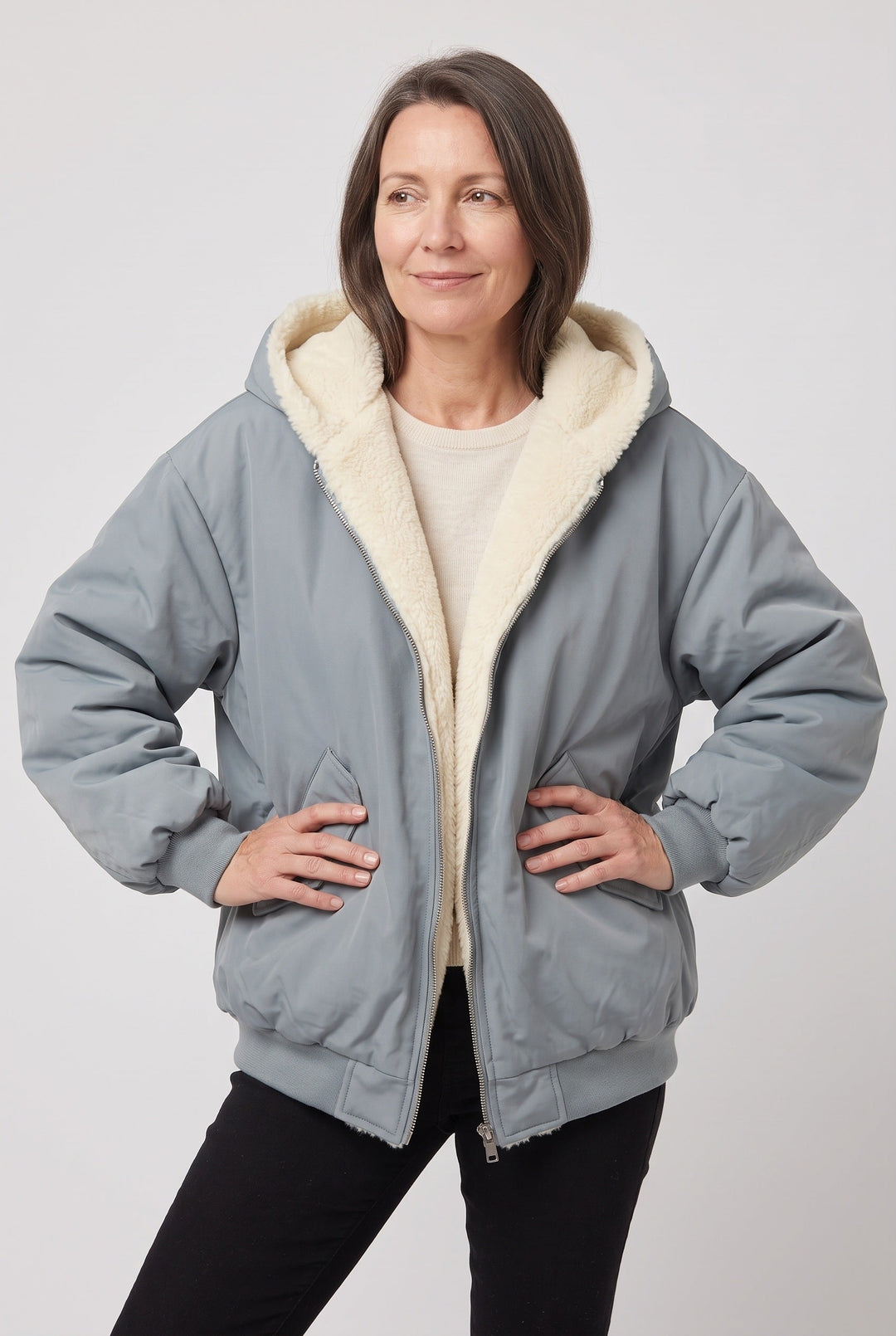 Mabel | Elegant Hooded Faux Fur Coat with Oversized Fit