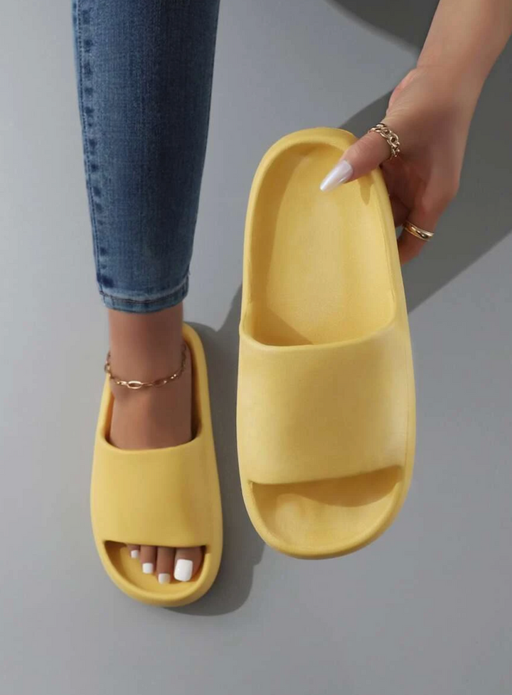 Maeve | Chic Cushioned Cloud Slide Slippers