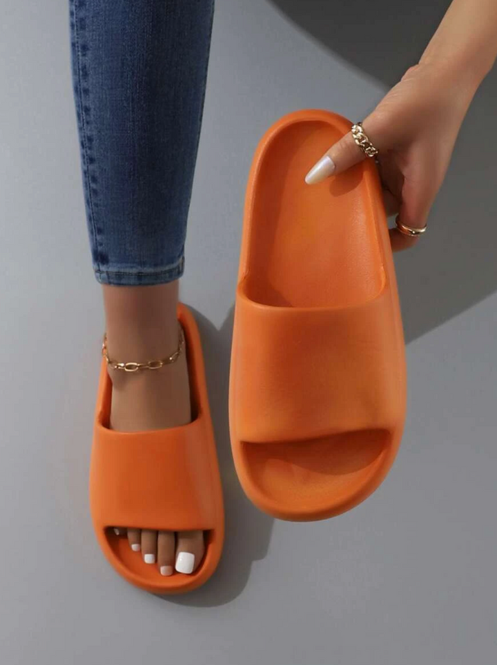 Maeve | Chic Cushioned Cloud Slide Slippers