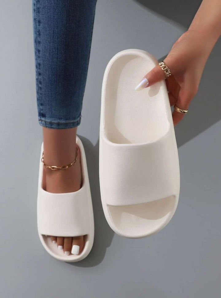 Maeve | Chic Cushioned Cloud Slide Slippers