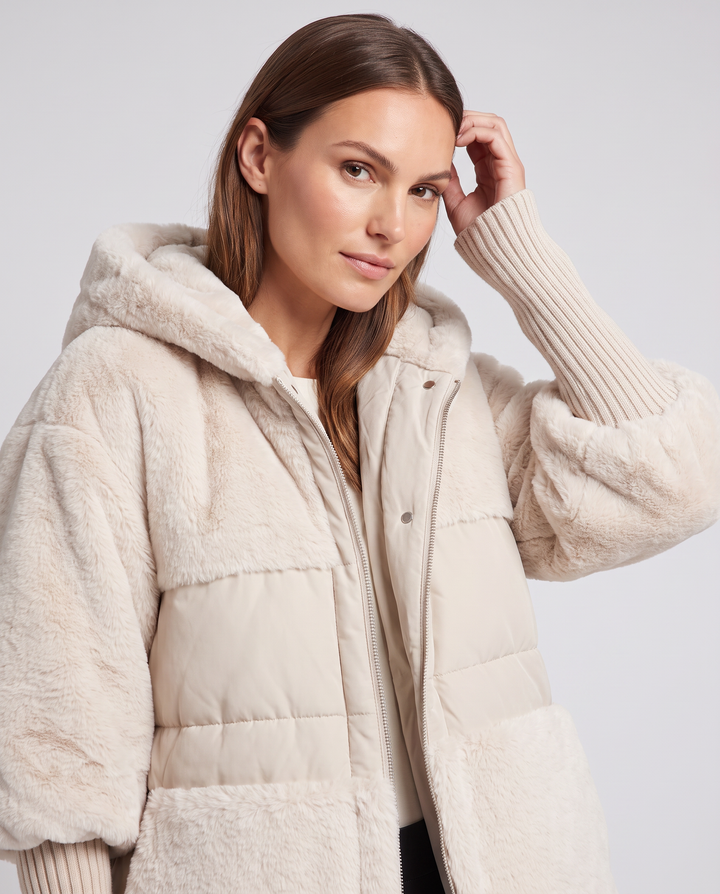 Maya | Elegant Hooded Faux Fur Coat with Ribbed Cuffs