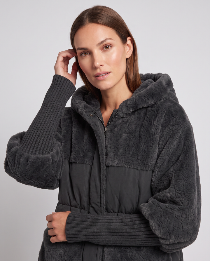Maya | Elegant Hooded Faux Fur Coat with Ribbed Cuffs