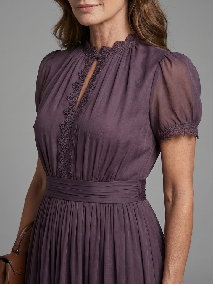Mia | Graceful Keyhole Christmas Party Maxi Dress