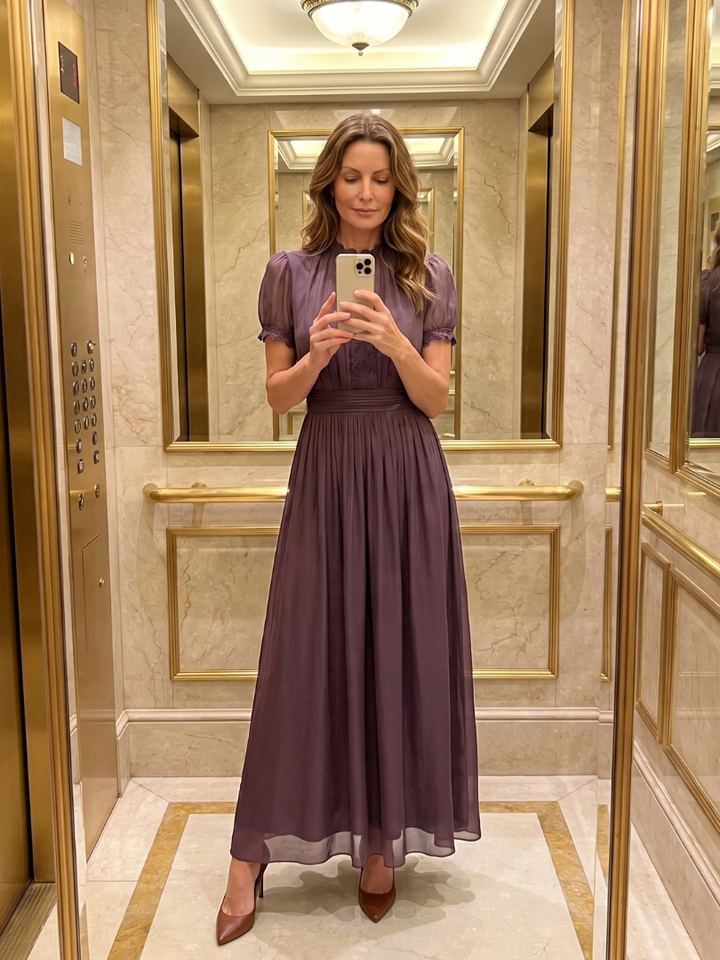 Mia | Graceful Keyhole Christmas Party Maxi Dress