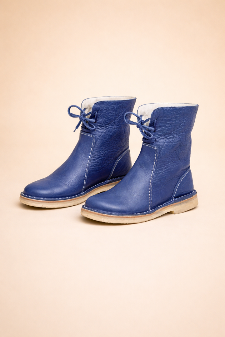 Nora | Sophisticated Lace-Up Short Snow Boots for Women