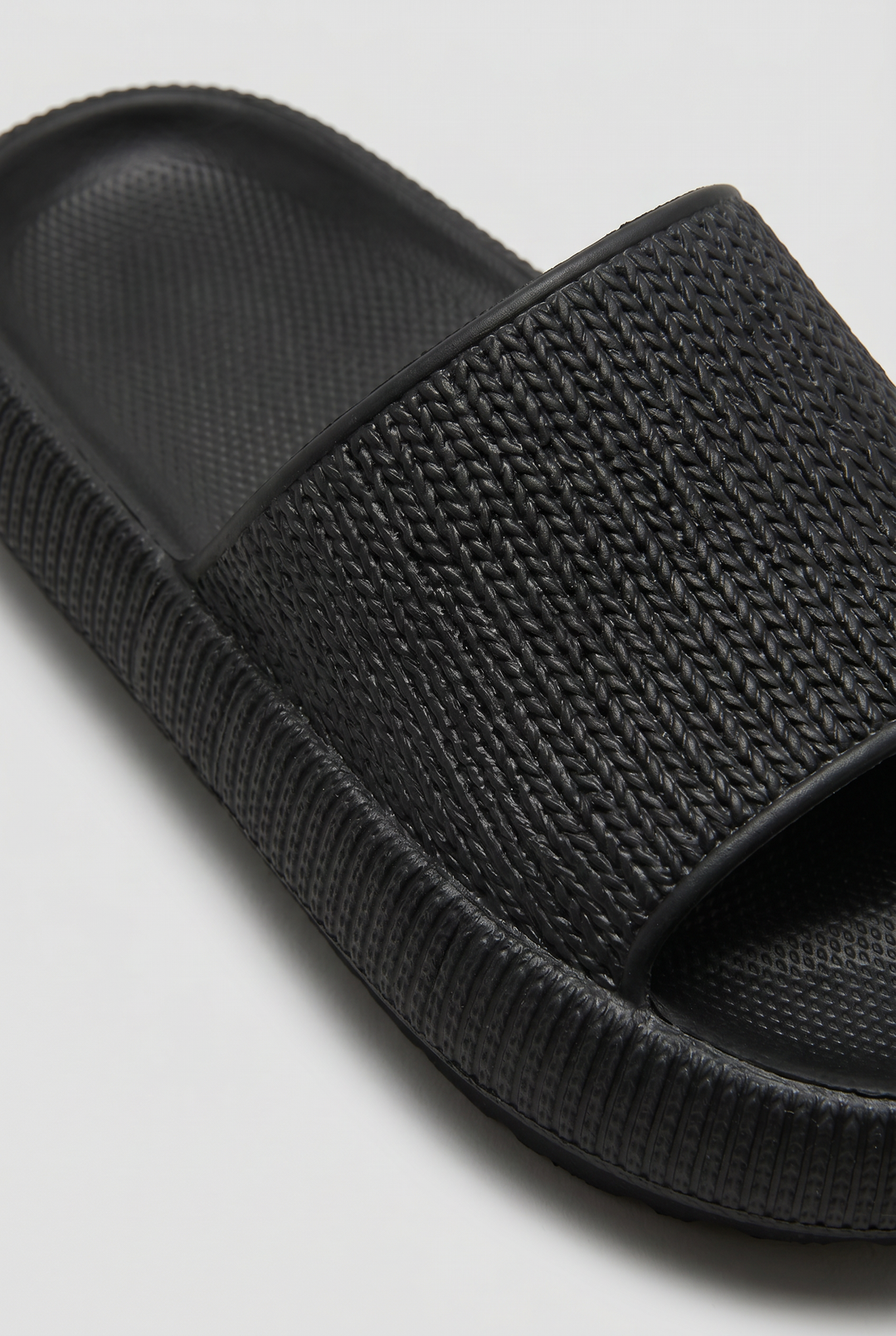 Olivia | Relaxed Cushioned Slide Slippers with Non-Slip Sole