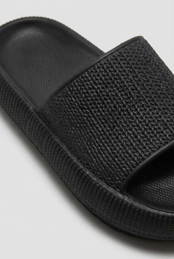Olivia | Relaxed Cushioned Slide Slippers with Non-Slip Sole