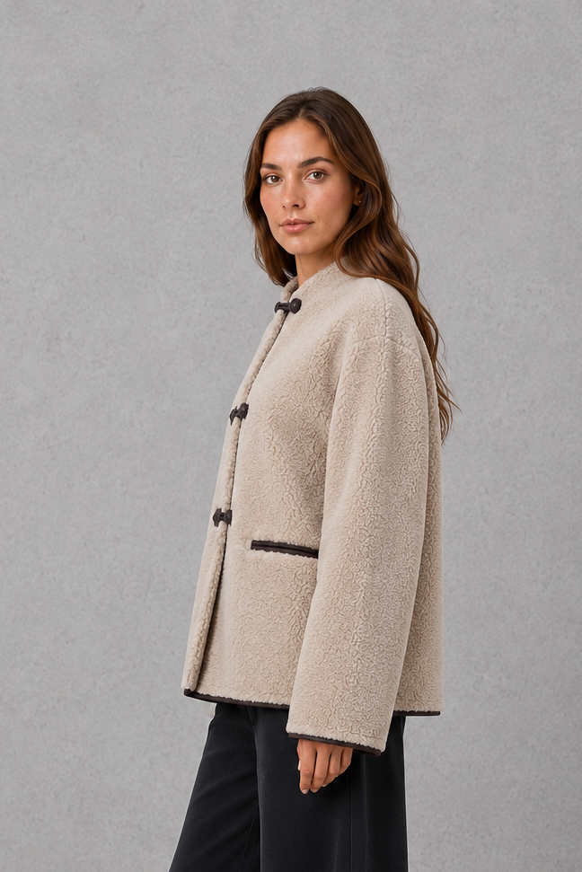 Orla | Effortless Oversized Faux Fur Coat with Toggle Fastening
