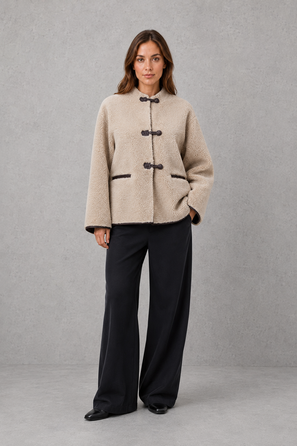 Orla | Effortless Oversized Faux Fur Coat with Toggle Fastening