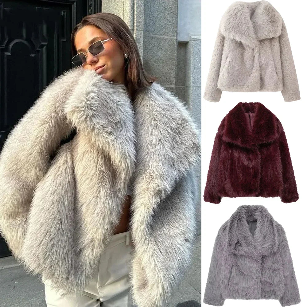 Ottilie | Cosy Oversized Faux Fur Coat with Statement Collar