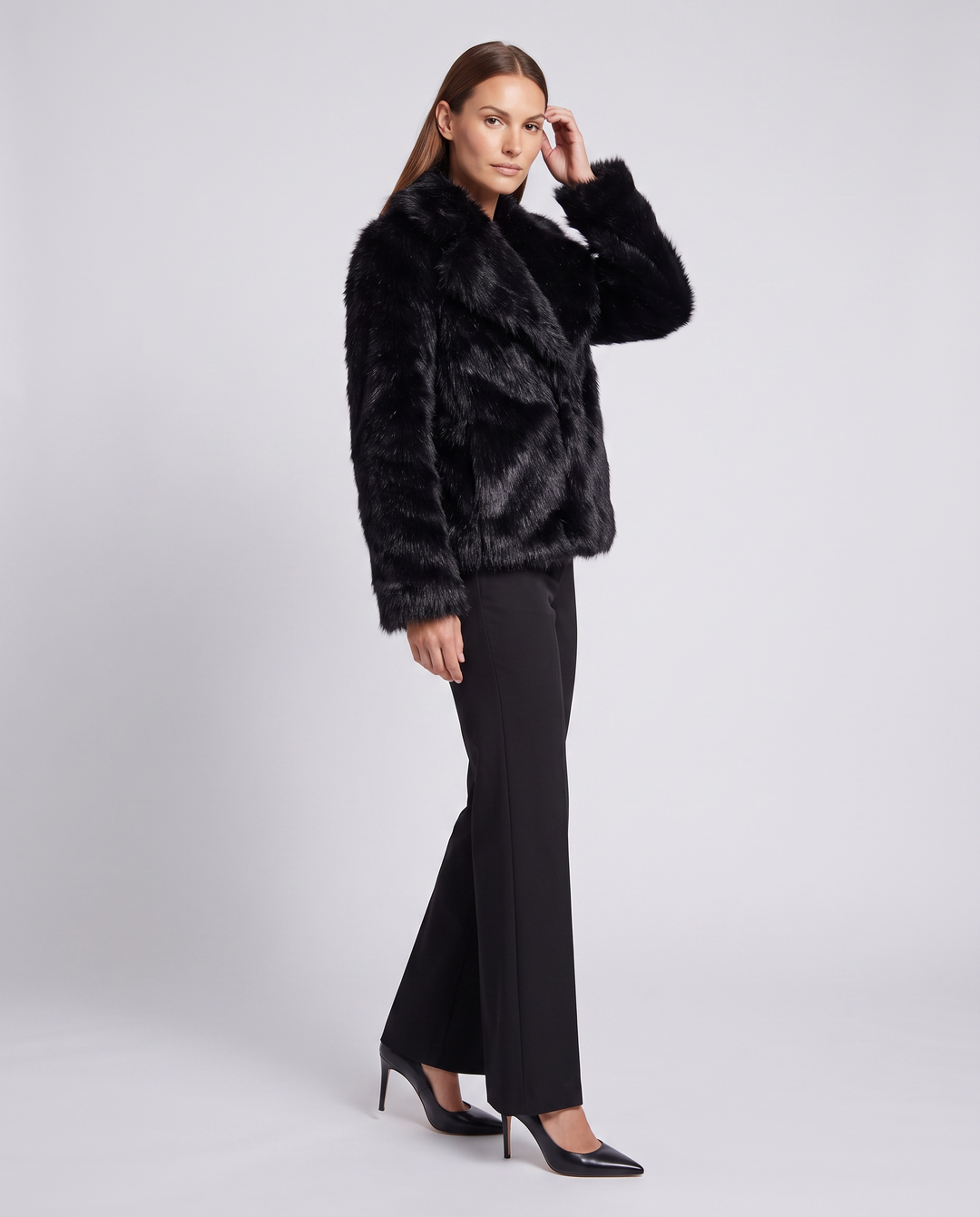 Zoe | Graceful Short Wide Collar Faux Fur Coat
