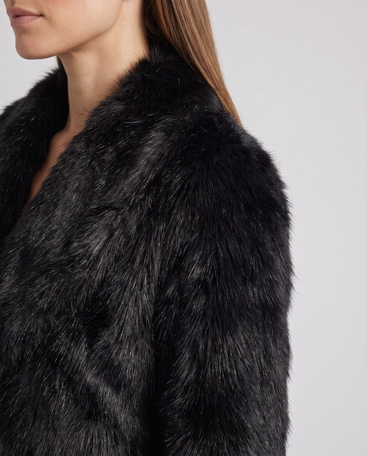 Zoe | Graceful Short Wide Collar Faux Fur Coat